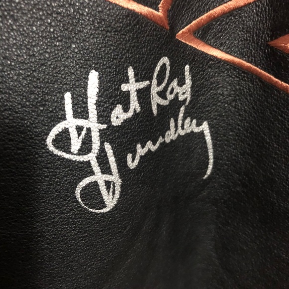 Utah Jazz Leather Jacket. Signed ‘99-‘00 team - Picture 6 of 8